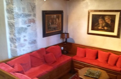 Raftis Apartment | Luxurious Suites with Great View to Loussios Gorge