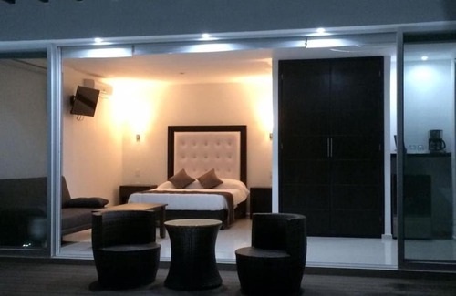 Los Pascuales Hotel | Luxurious Surf Resort in Pascuales Mexico Room 5