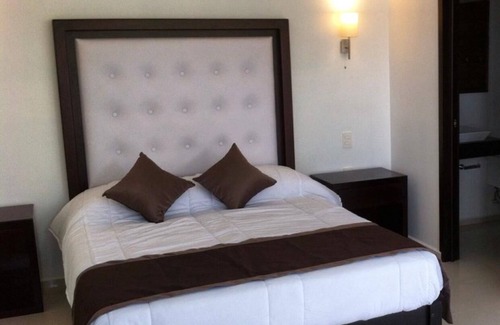 Los Pascuales Resort | Luxurious Surf Resort in Pascuales Mexico - Room #5 Private - On the Beach