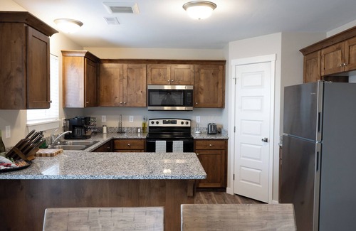 Idaho Falls House | Luxurious Townhome Suites Near Airport #4