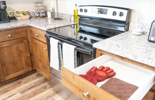 Idaho Falls House | Luxurious Townhome Suites Near Airport #4