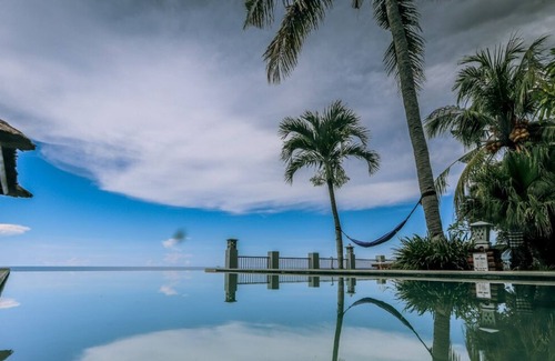 Bukti Villa | Luxurious & Tranquil Beachfront Oasis ~ snorkeling