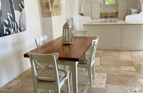Martina Franca Villa | Luxurious Trullo with Large Pool + Garden. Great Location.
