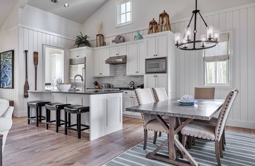 Palmetto Bluff House | Luxurious Two Bedroom Cottage, Enchanting Backyard