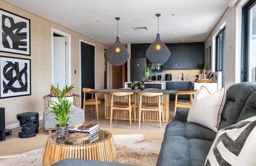 Umhlanga Apartment | Luxurious Umhlanga Penthouse Beacon Rock 323