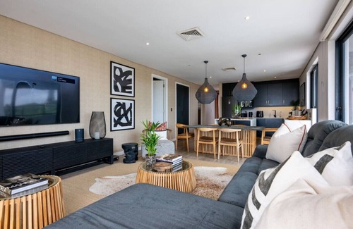 Umhlanga Apartment | Luxurious Umhlanga Penthouse Beacon Rock 323