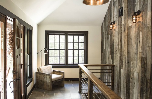 East Madison House | Luxurious Vacation Retreat with Private Lake & Resort Amenities