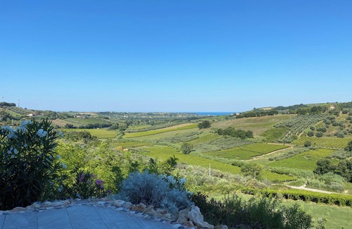Torino di Sangro Villa | Luxurious villa with sea view and private pool