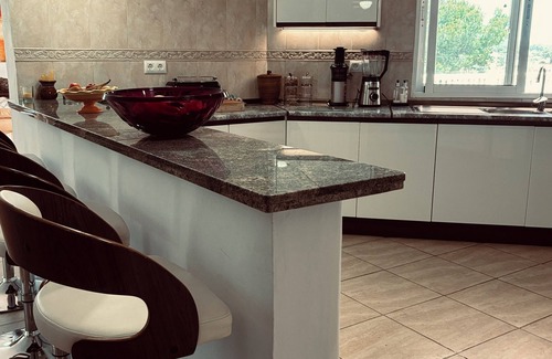 Benissa Coast Villa | Luxurious Villa 15 mins walk from the beach, free WF sleeps up to 12