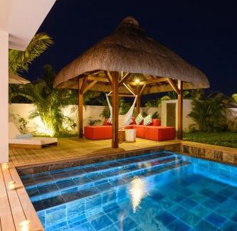 Grand-Baie Villa | Luxurious Villa - Beach 1039m, Golf & Malls 4mn