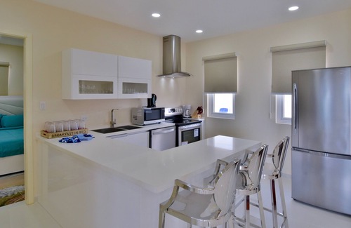 Savaneta House | Luxurious Villa Fillipe 2 Brand New! Sea View: Spacious, Private Pool & AC!