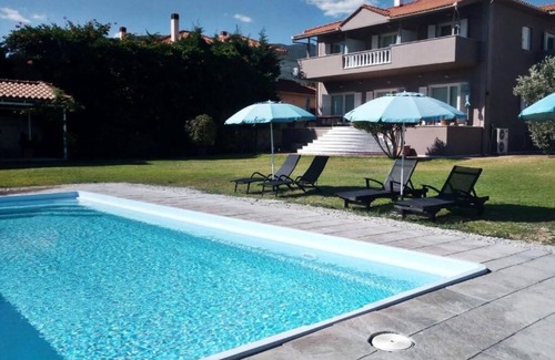 Artemida Villa | Luxurious villa w/pool,ideal for exploring the city the mountain & the sea! n