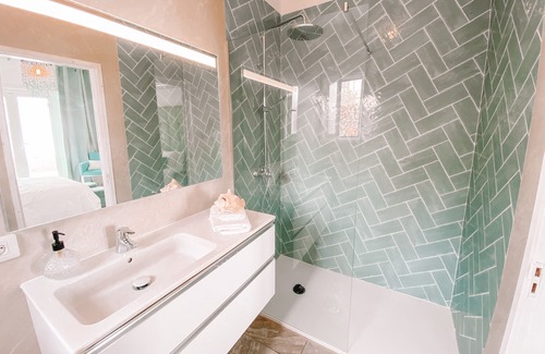 Costa Teguise Villa | Luxurious villa next to golf course!