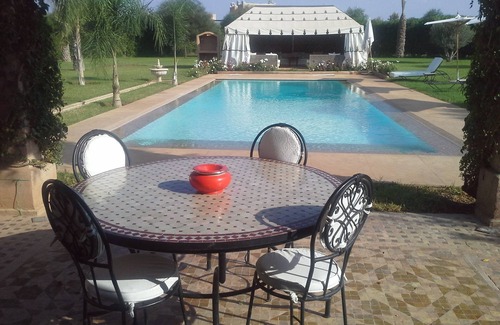 El Aggada Villa | luxurious villa overlooking the atlas, 15 x6 pool, golf driving range, tennis