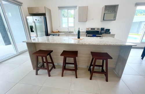 Tambor Villa | Luxurious Villa steps to kid friendly beach, high speed internet