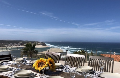 Foz do Arelho Villa | Luxurious villa with Fantastic views, heated pool, 5min walk to beach