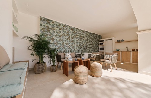 Cas Catala Villa | Luxurious villa with heated pool and outdoor jacuzzi. Sea and Mountain views