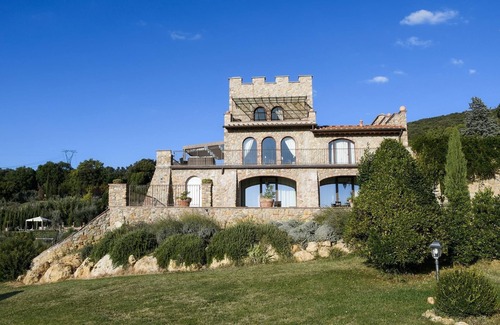 Iano Villa | Luxurious Villa with breathtaking panorama