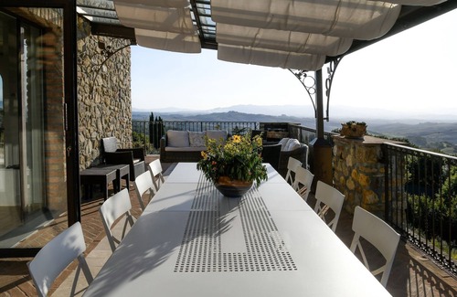 Iano Villa | Luxurious Villa with breathtaking panorama