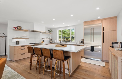 Geyserville House | Luxurious Wine Country Oasis-Complimentary wine tasting at Croix included!