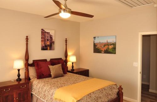 Shenandoah Valley House | Luxurious Wine Country Suite with Vineyard Views
