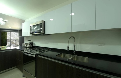 Santa Catarina Apartment | Luxurious with private balcony in Valle Poniente