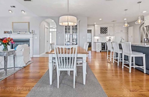 Yarmouth Port House | Luxurious Yarmouth Port Home with Superb Views and Swim Spa: 066-Y