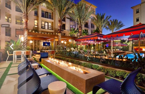 Mission Viejo Apartment | Luxurious1b1b, Modern, Beach, John Wayne,spectrum