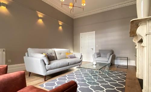 Portobello House | Luxuriously large period D2 property of character