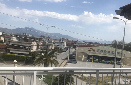 Chrysoupolis Apartment | Luxurius Apartment with Balcony near Keramoti!