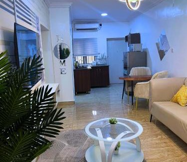 Ikeja Apartment | Luxury 1&2 Bedrooms Apartment Ikeja Lagos Core, Family, Business, Leisure, 24h Power&Water, Fast WiFi, Two Balconies, Spacious Living, Easy Transport,Just 10min to GRA&SHOPRITE