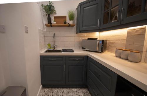 Herne Bay Apartment | Luxury 1 bed studio at Florence House, in the centre of Herne Bay and 300m from beach