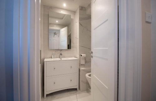 Herne Bay Apartment | Luxury 1 bed studio at Florence House, in the centre of Herne Bay and 300m from beach