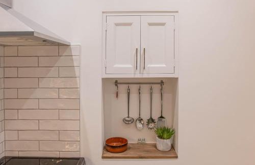 Herne Bay Apartment | Luxury 1 bed studio at Florence House, in the centre of Herne Bay and 300m from beach