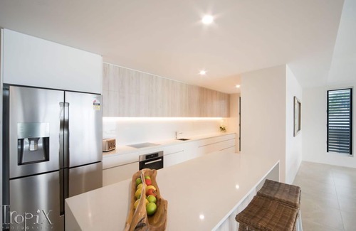Airlie Beach Apartment | Luxury 1 bedroom apartment in Central Airlie with the best views