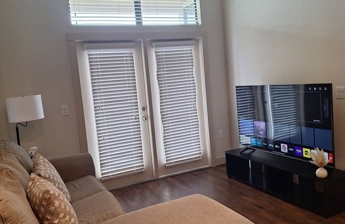 George Bush Park/Eldridge Apartment | Luxury 1-bedroom apartment in fabulous energy corridor Houston TX