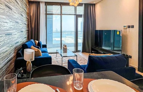 Al Hoora House | Luxury 1-bedroom apartment in Diplomatic Area with WiFi, Gym Cinema, pool.