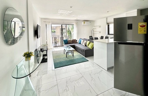 Labone Apartment | Luxury 1-bedroom apartment with WiFi, AC in welcoming Accra