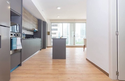 Marbella Condo | Luxury 1 bedroom apt free parking and balcony