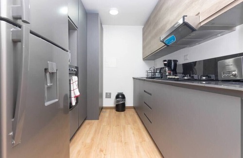 Marbella Apartment | Luxury 1 bedroom apt with free parking