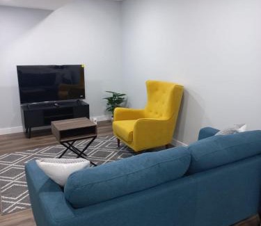 Transcona Apartment | Luxury 1 Bedroom Basement Suite