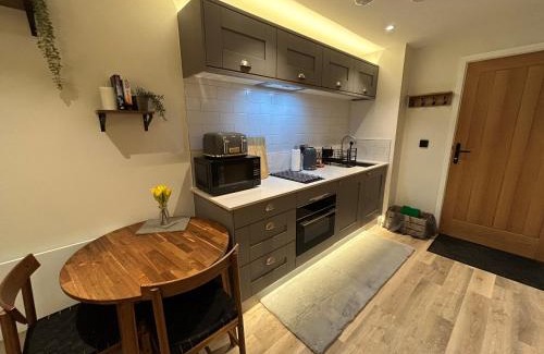 Stoney Middleton Apartment | Luxury 1 Bedroom Apartment - Rock Mill 20