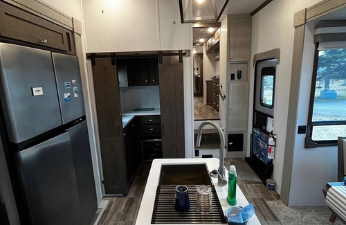 Bonavista House | Luxury 1-bedroom RV with AC, WiFi in charming Bonavista