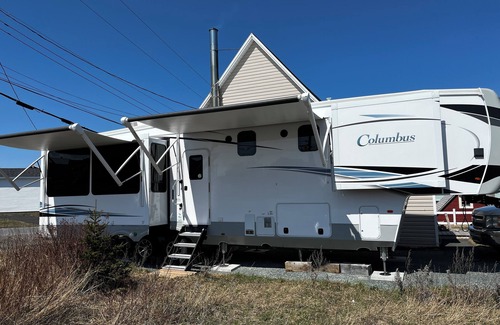 Bonavista House | Luxury 1-bedroom RV with AC, WiFi in charming Bonavista