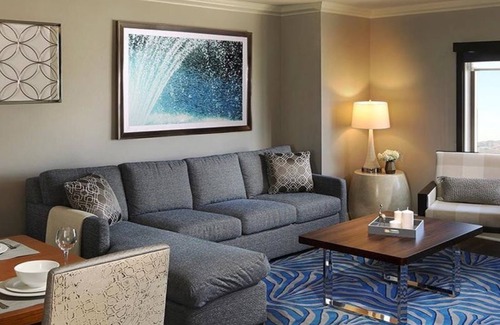 Las Vegas Apartment | Luxury 1 bedroom suite on the Strip for 4 people during the SUPERBOWL Las Vegas