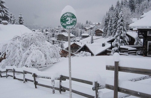 Les Contamines-Montjoie Ski Chalet | Luxury 10 Person Chalet Near Slopes in Les Contamines