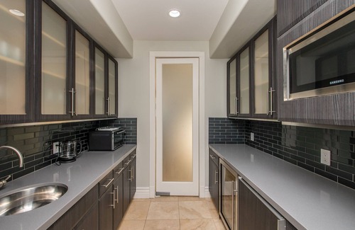 Lake Hodges House | LUXURY 10,000 Sq FT DREAM HOME: MOVIE THEATER/POOL/GAME RM/VOLLEYBALL/BASKETBALL