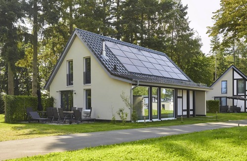 Krov House | Luxury 10-person bungalow in the holiday park Landal Mont Royal