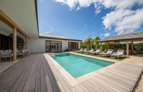 Jan Thiel Villa | Luxury 12 person Villa with great views of Spanish Water and Caracas Bay.