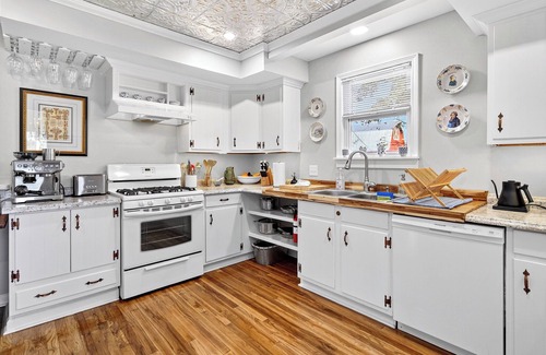 Interlaken Other | Luxury 1870’s Farmhouse with Barn and Vineyard on the Cayuga Lake Wine Trail